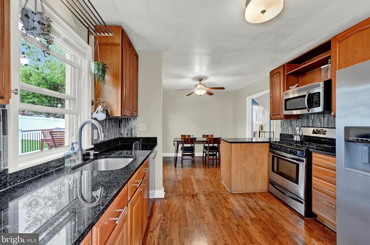 8710 Maravoss Ln, Baltimore MD  21234-4726 exterior