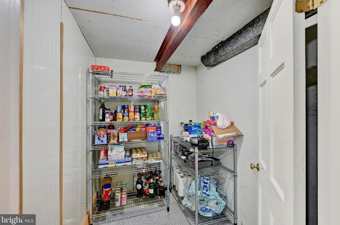 8710 Maravoss Ln, Baltimore MD  21234-4726 exterior