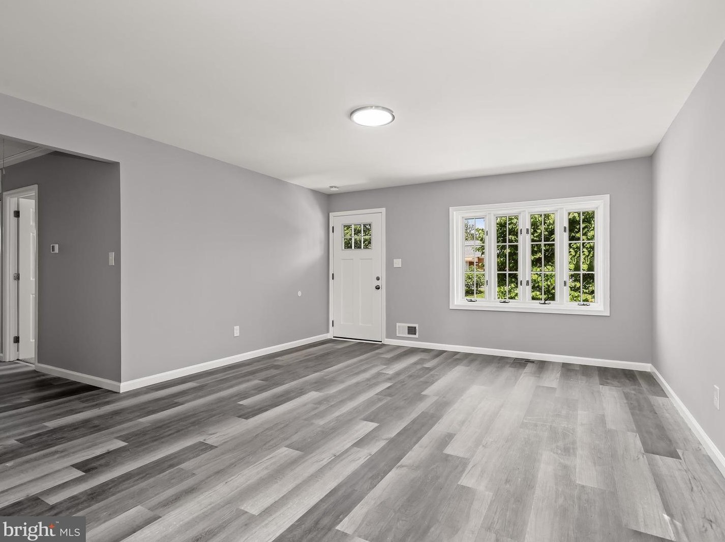 9145 Covered Bridge Rd, Baltimore MD  21234-2545 exterior