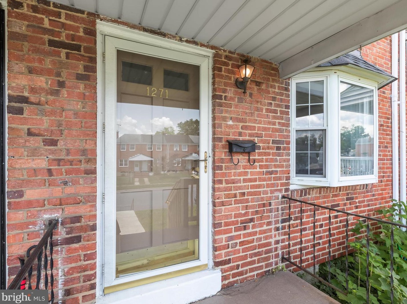 1271 Brewster St, Baltimore, MD 21227-2719