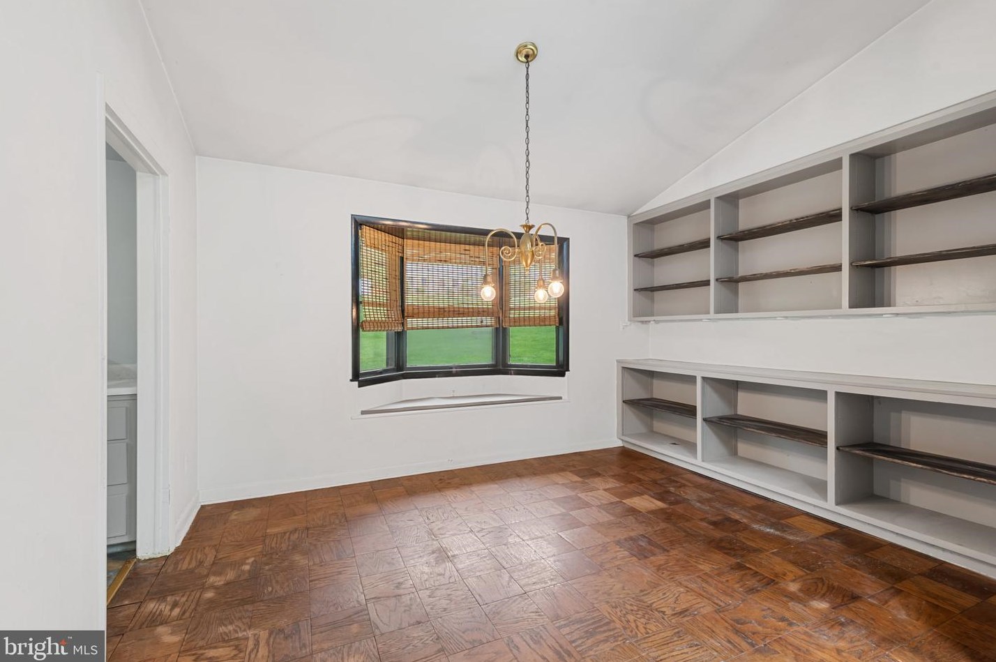 716 Seminary Ave, Baltimore MD  21286-1538 exterior