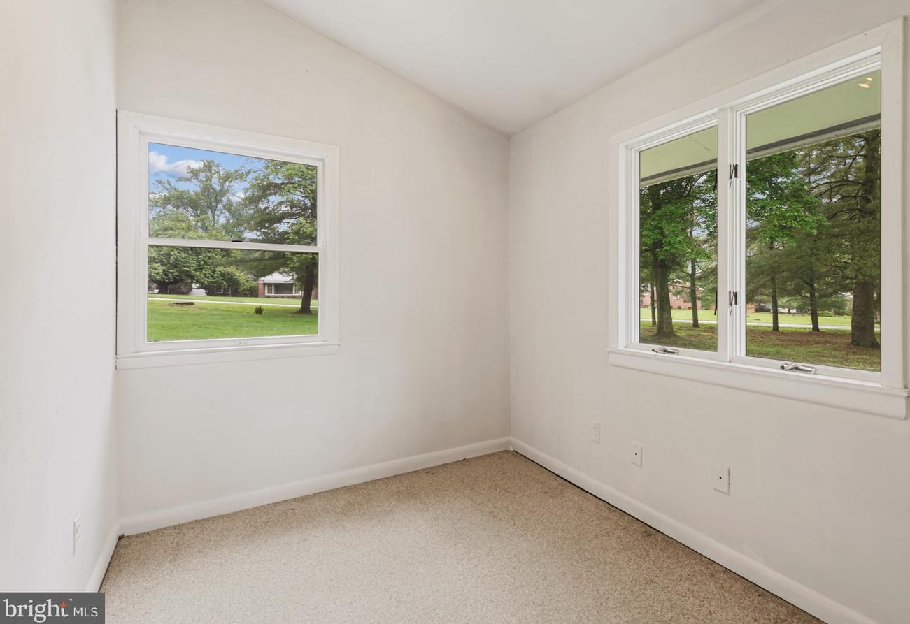 716 Seminary Ave, Baltimore MD  21286-1538 exterior