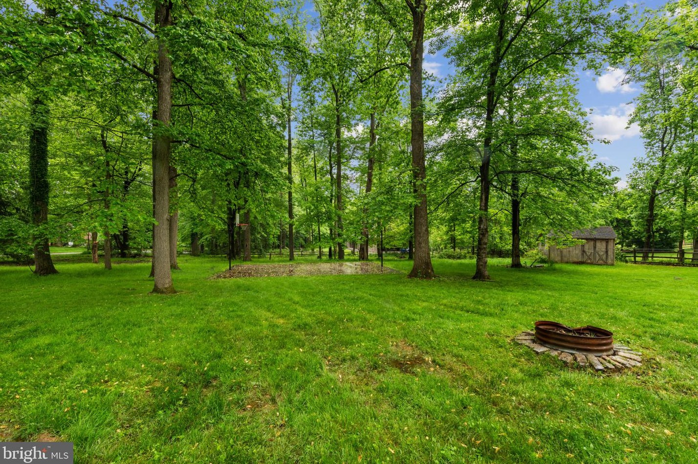 716 Seminary Ave, Baltimore MD  21286-1538 exterior