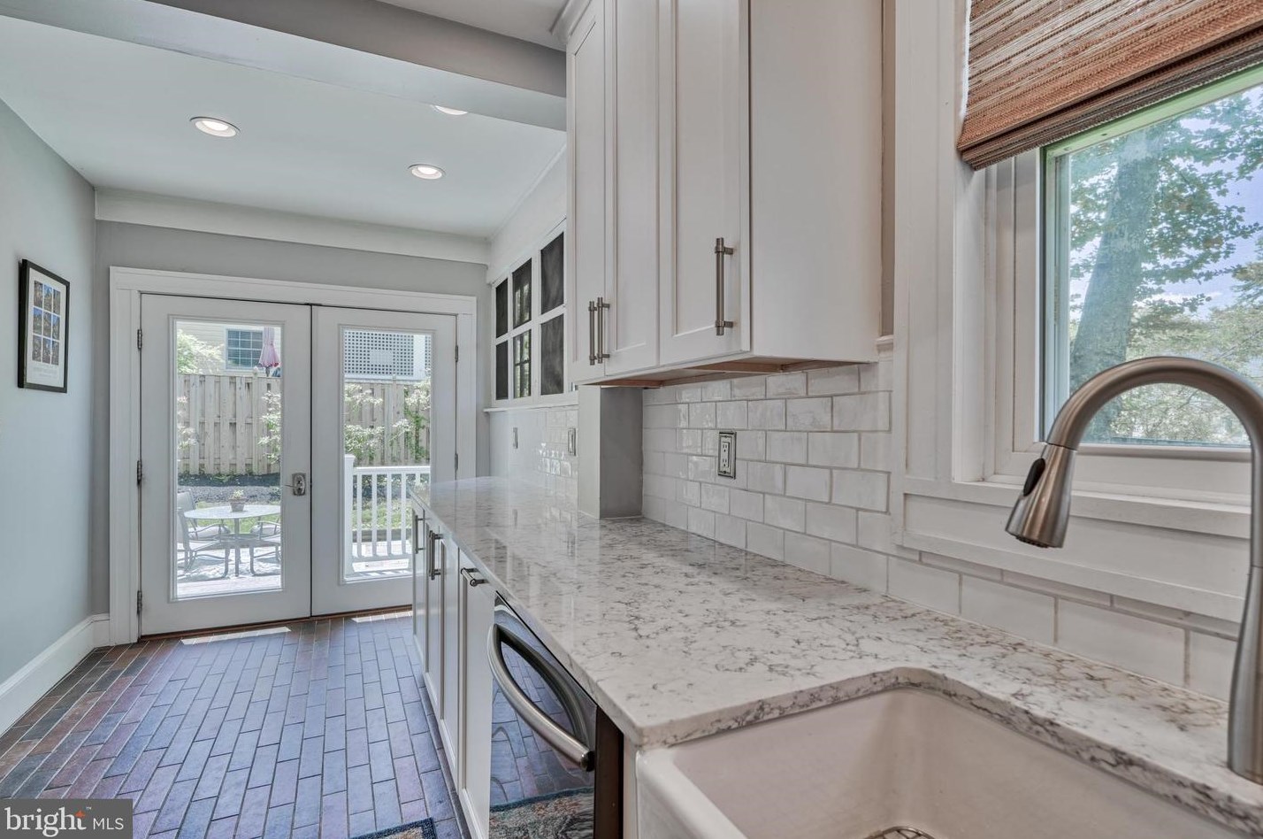 105 Burke Ave, Baltimore MD 21286-1118 exterior