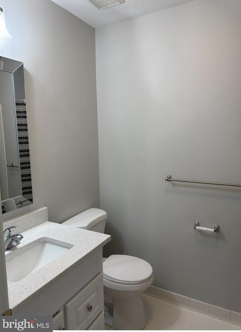 3231 Katewood Ct, Baltimore MD  21209-5209 exterior