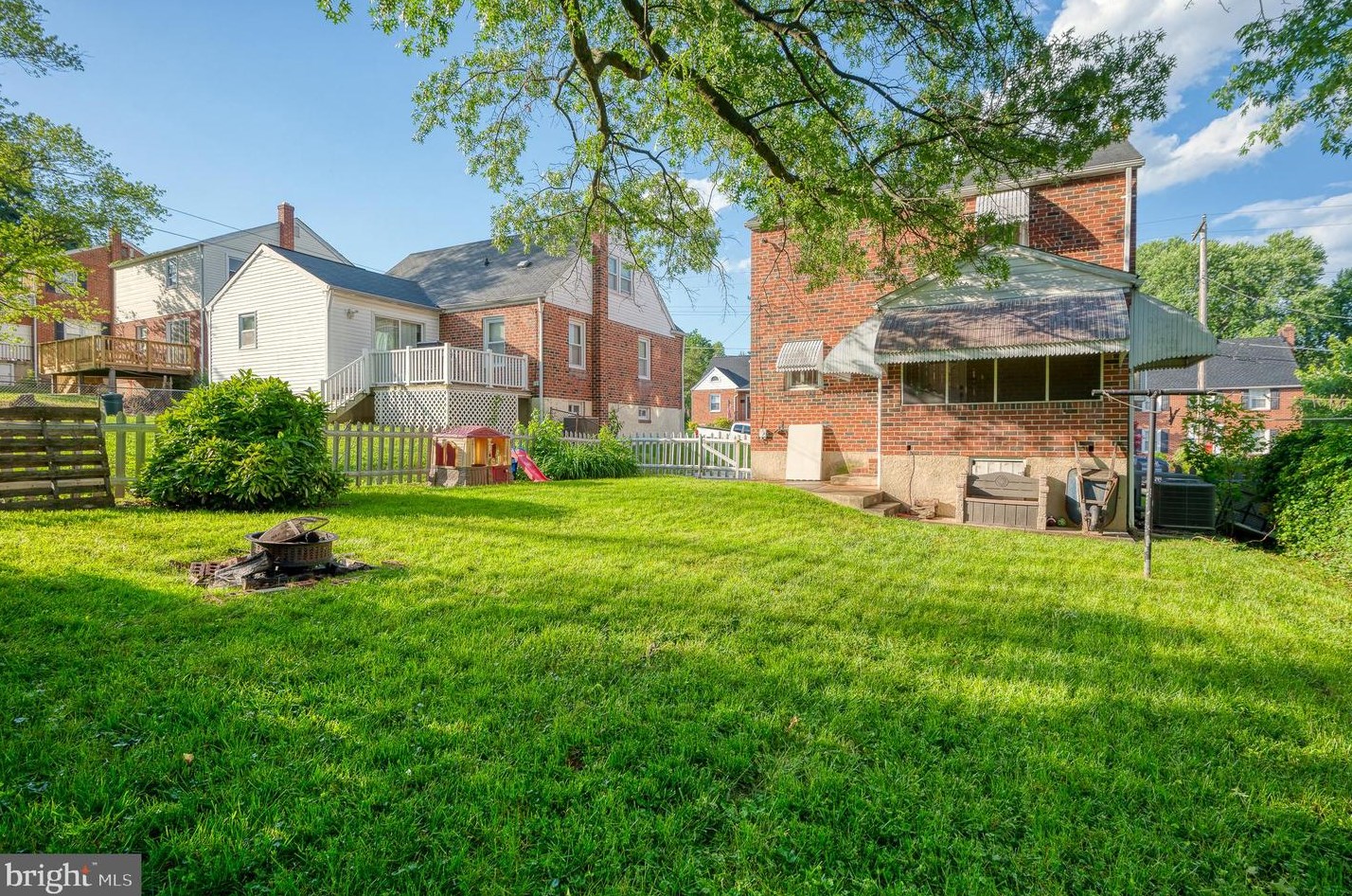 17 Fuller Ave, Baltimore MD 21206-1013 exterior