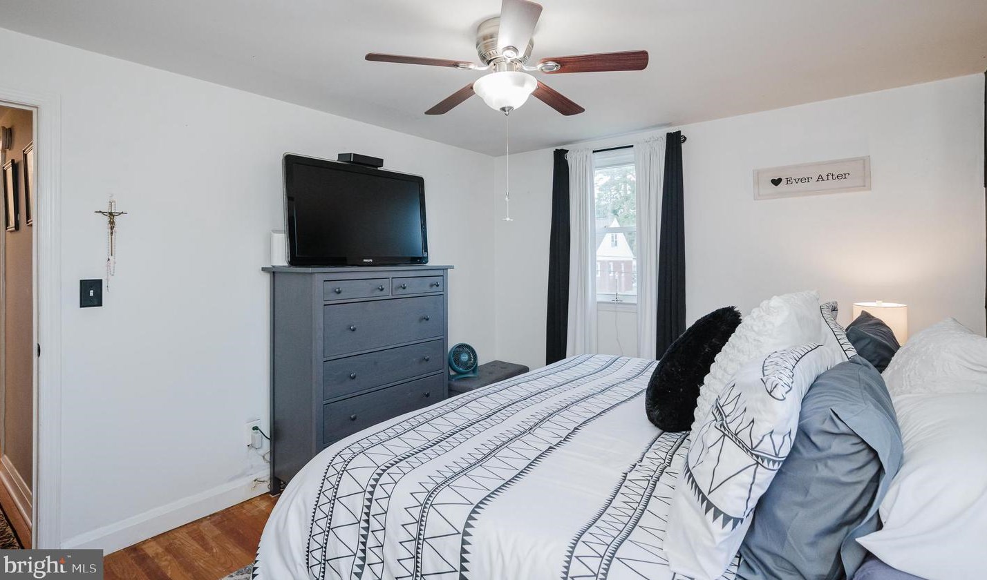 17 Fuller Ave, Baltimore MD 21206-1013 exterior