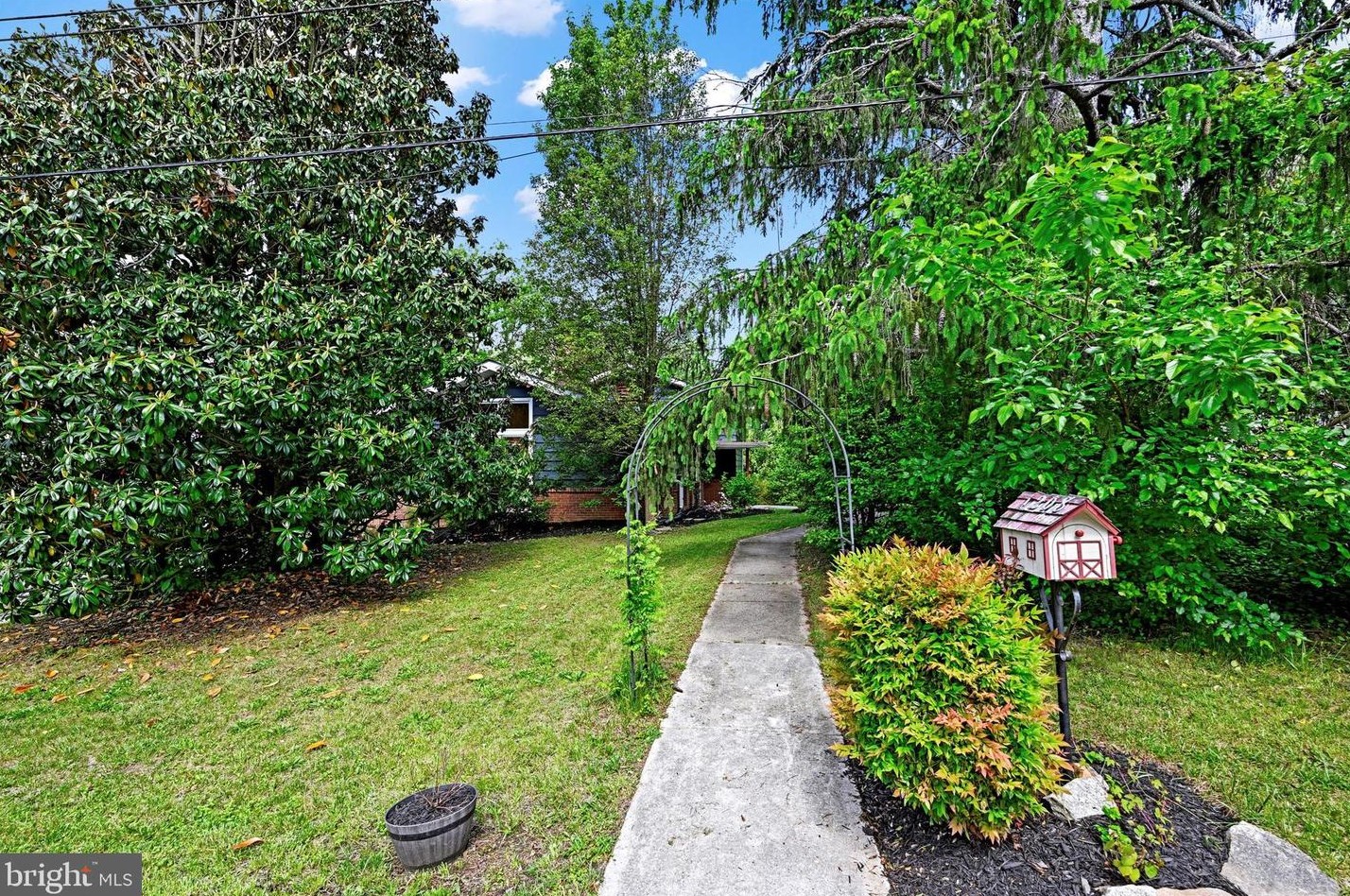 1208 Ridervale Rd, Baltimore, MD 21204-1903