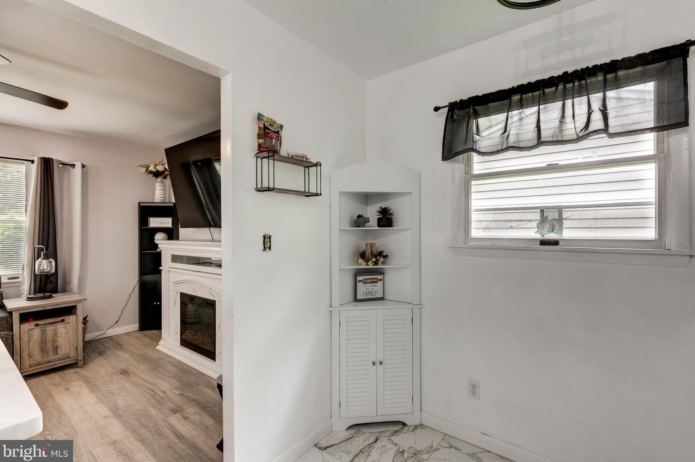 319 Stafford Dr, Baltimore MD  21228-3641 exterior