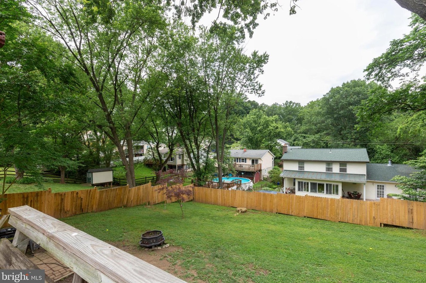 319 Stafford Dr, Baltimore MD  21228-3641 exterior