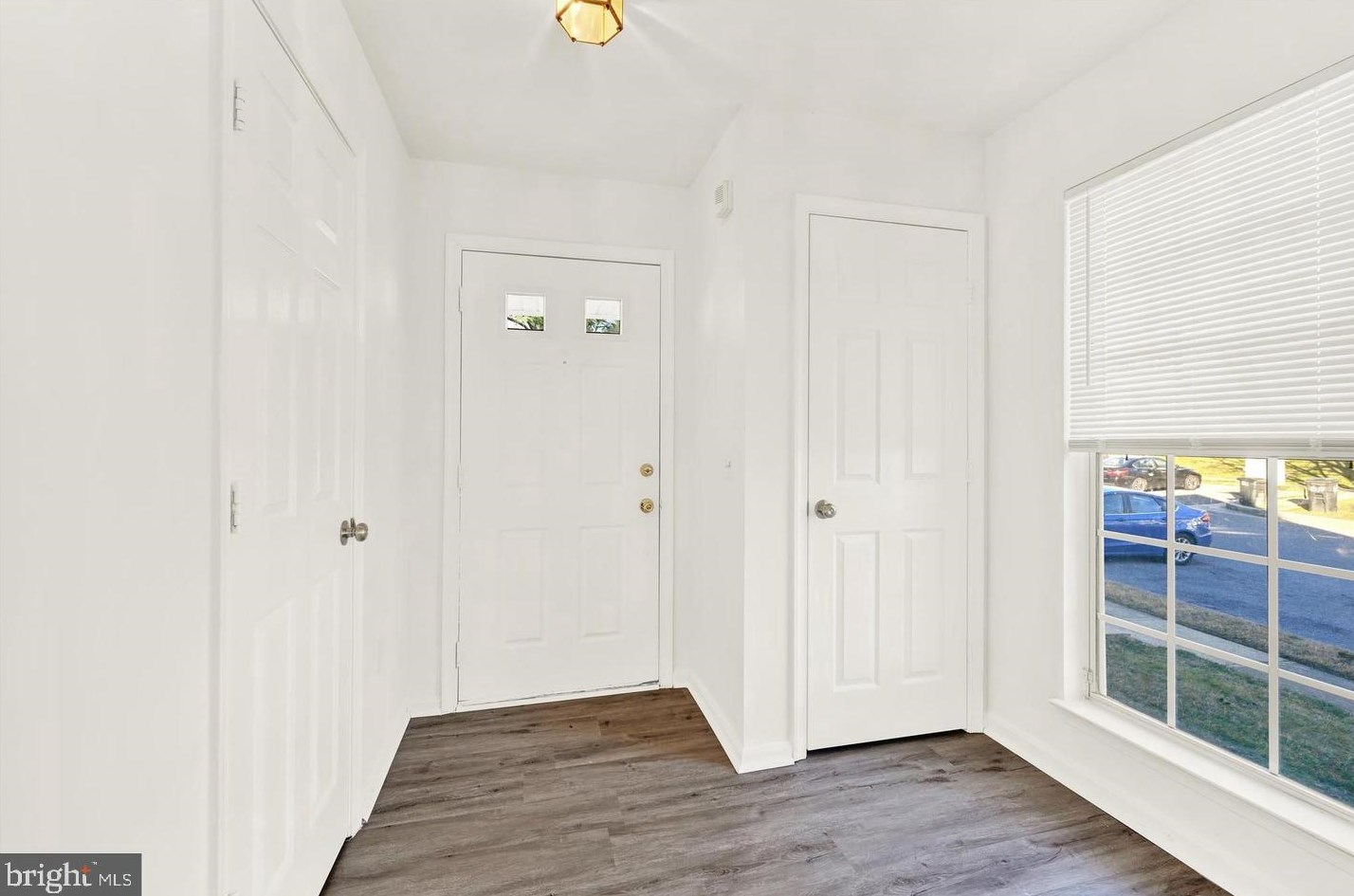 610 Lucky Leaf Cir, Baltimore, MD 21228