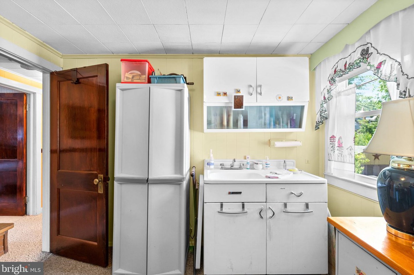 5576 Ashbourne Rd, Baltimore MD 21227-2814 exterior