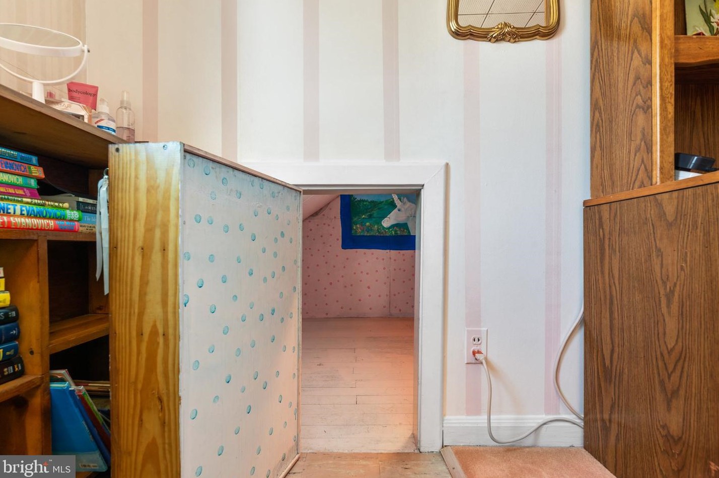 5576 Ashbourne Rd, Baltimore MD 21227-2814 exterior