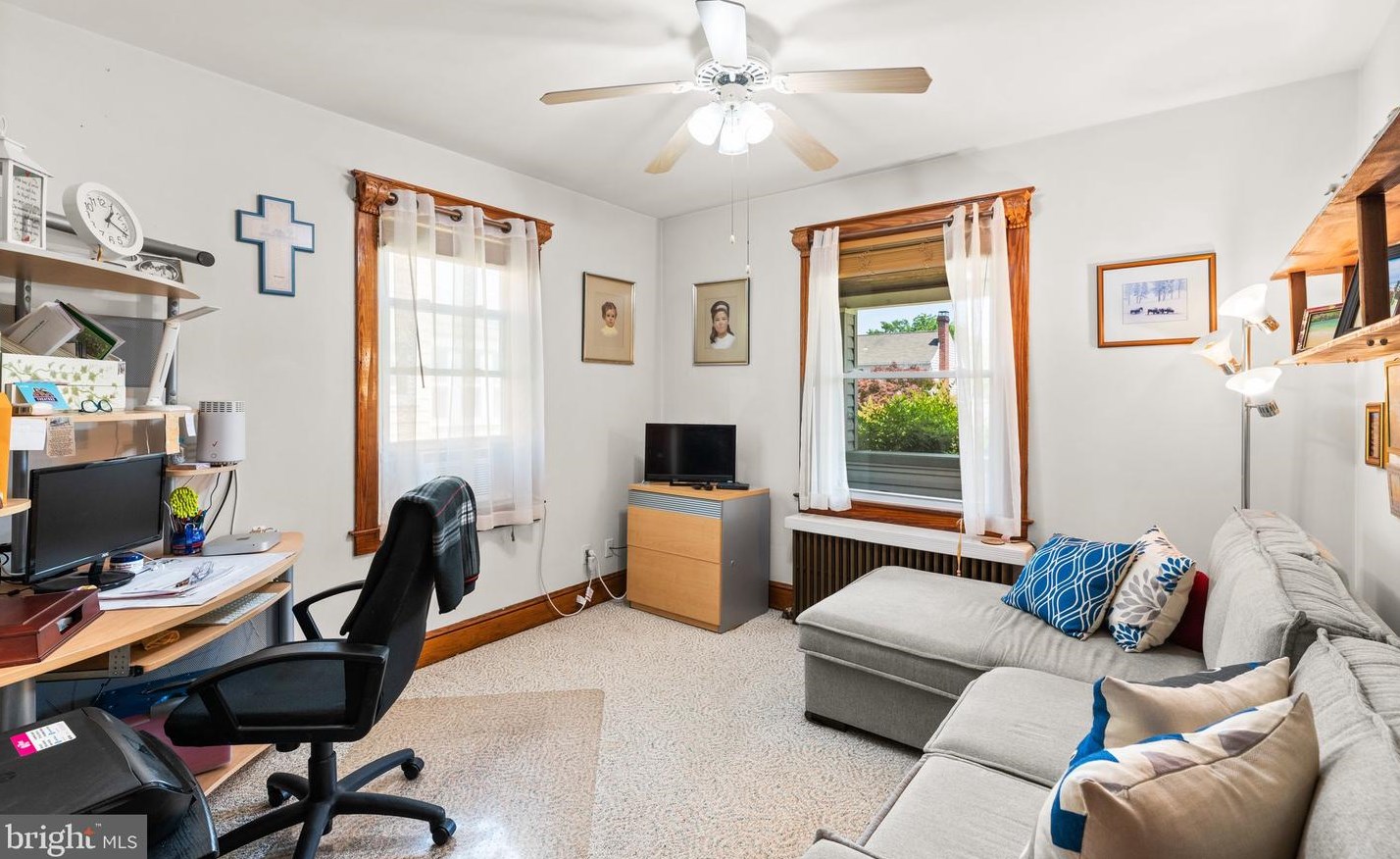 5576 Ashbourne Rd, Baltimore MD 21227-2814 exterior