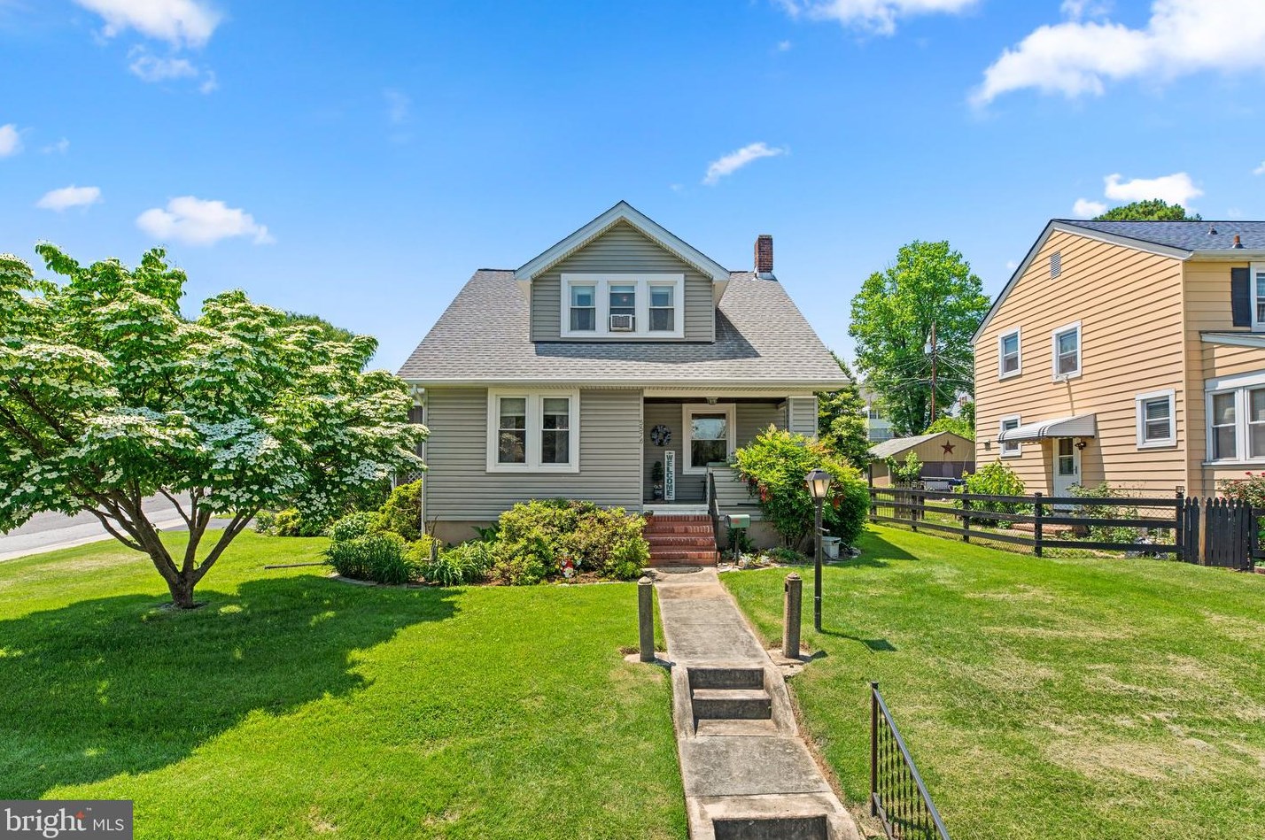 5576 Ashbourne Rd, Baltimore, MD 21227-2814
