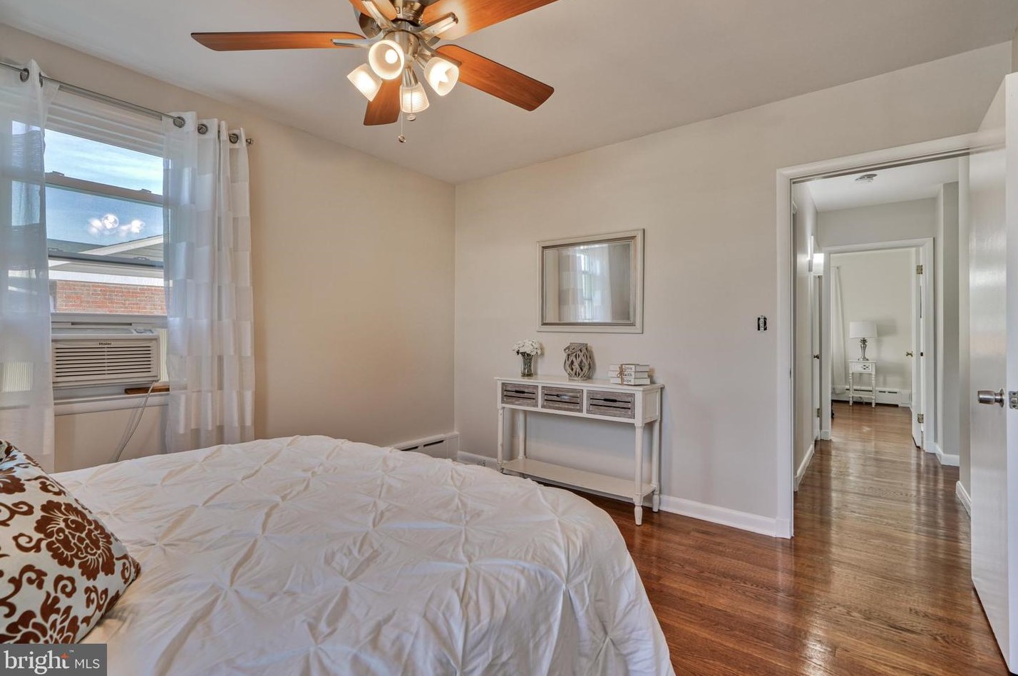 8808 Richmond Ave, Baltimore MD 21213-1145 exterior