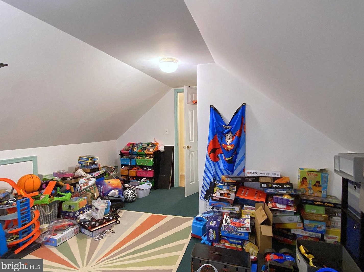 404 Taylor Ave, Baltimore MD 21228-2200 exterior