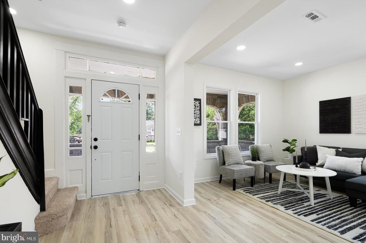 2816 New York Ave, Baltimore MD 21227-3727 exterior