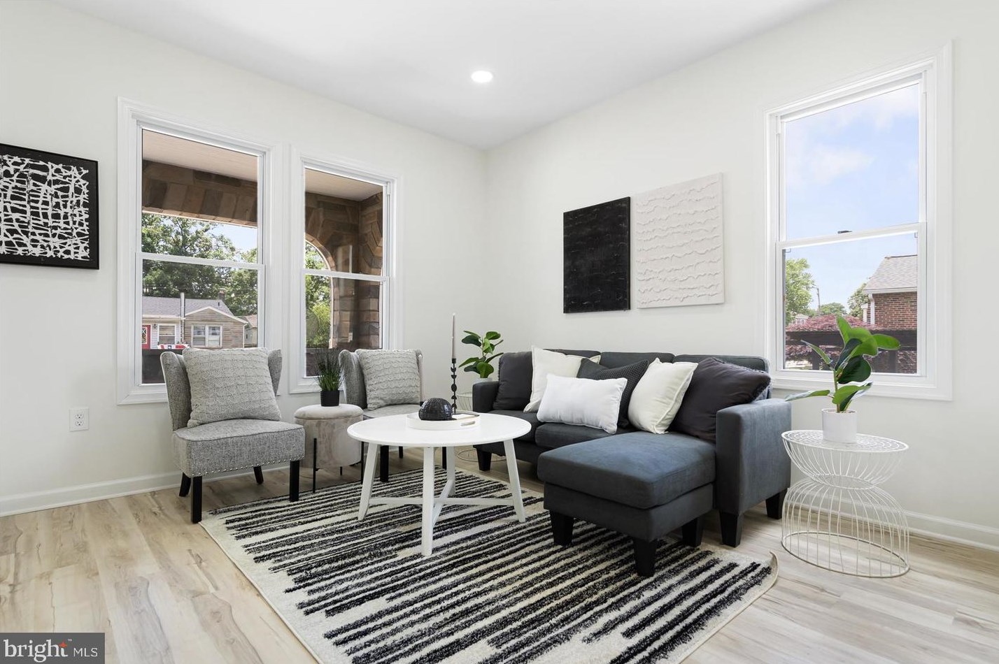 2816 New York Ave, Baltimore MD 21227-3727 exterior