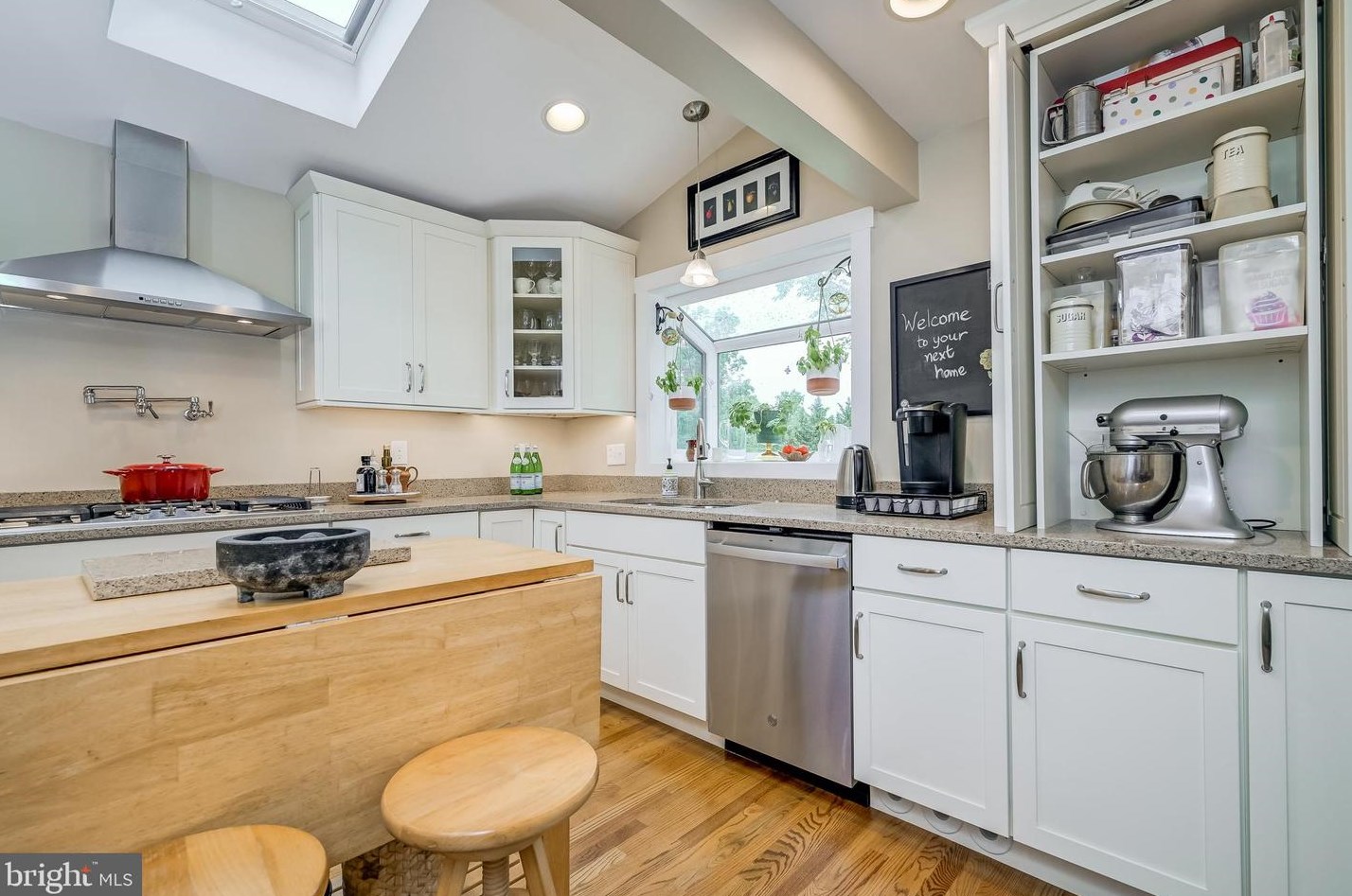 139 Newburg Ave, Baltimore MD 21228-5108 exterior