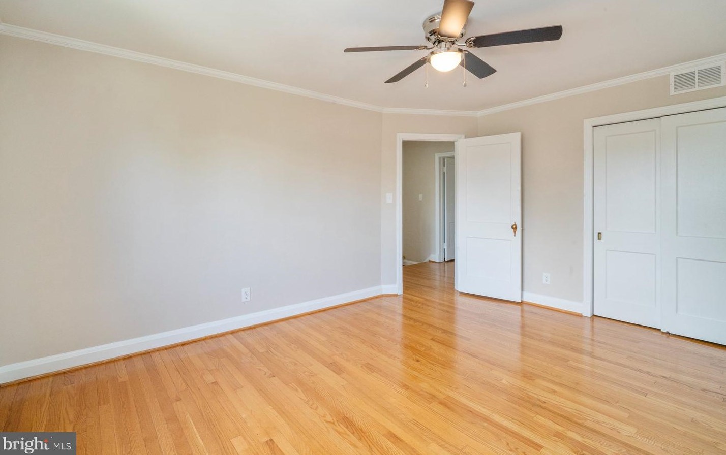 418 Stratford Rd, Baltimore MD  21228-1846 exterior