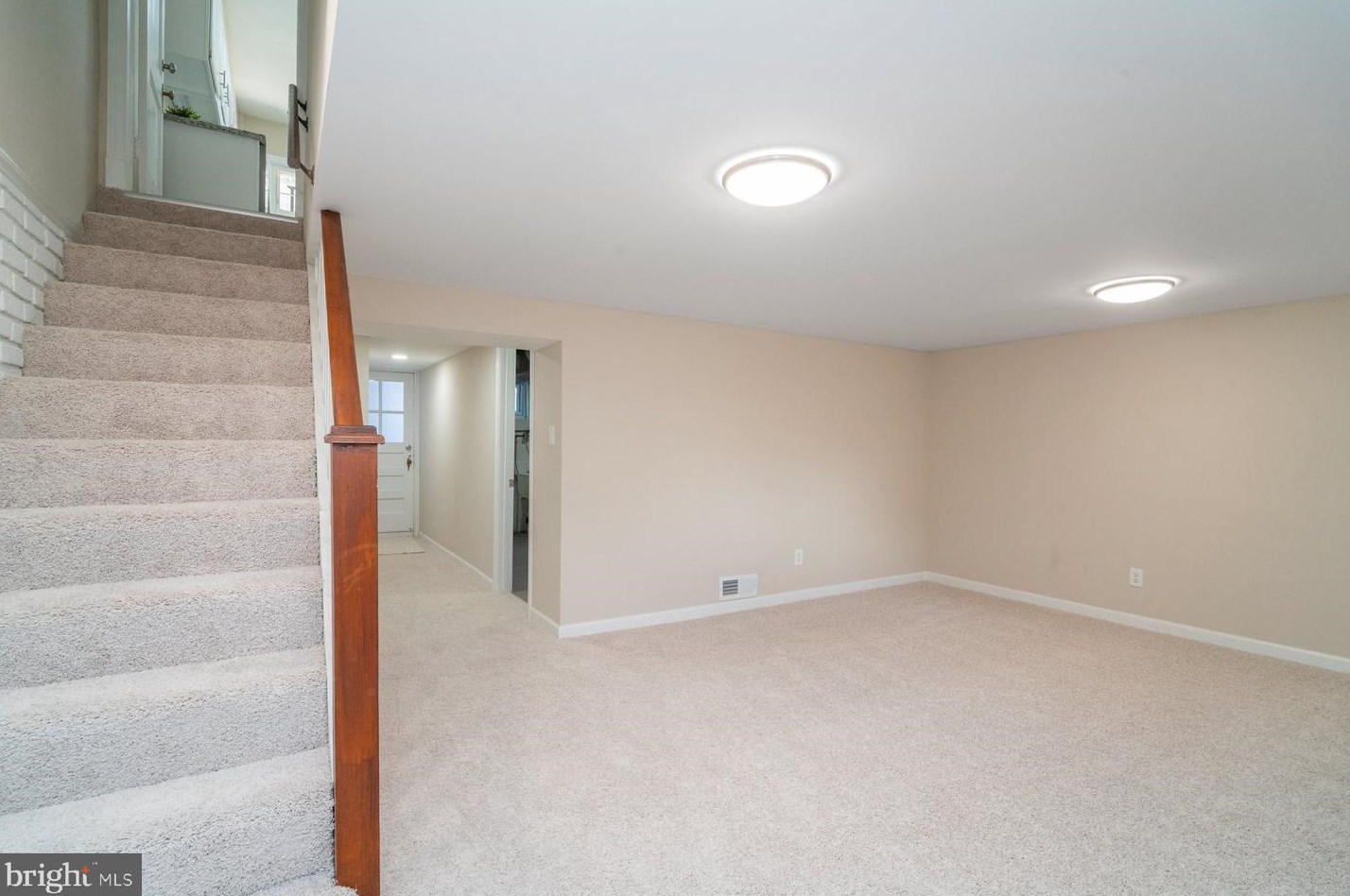 418 Stratford Rd, Baltimore MD  21228-1846 exterior