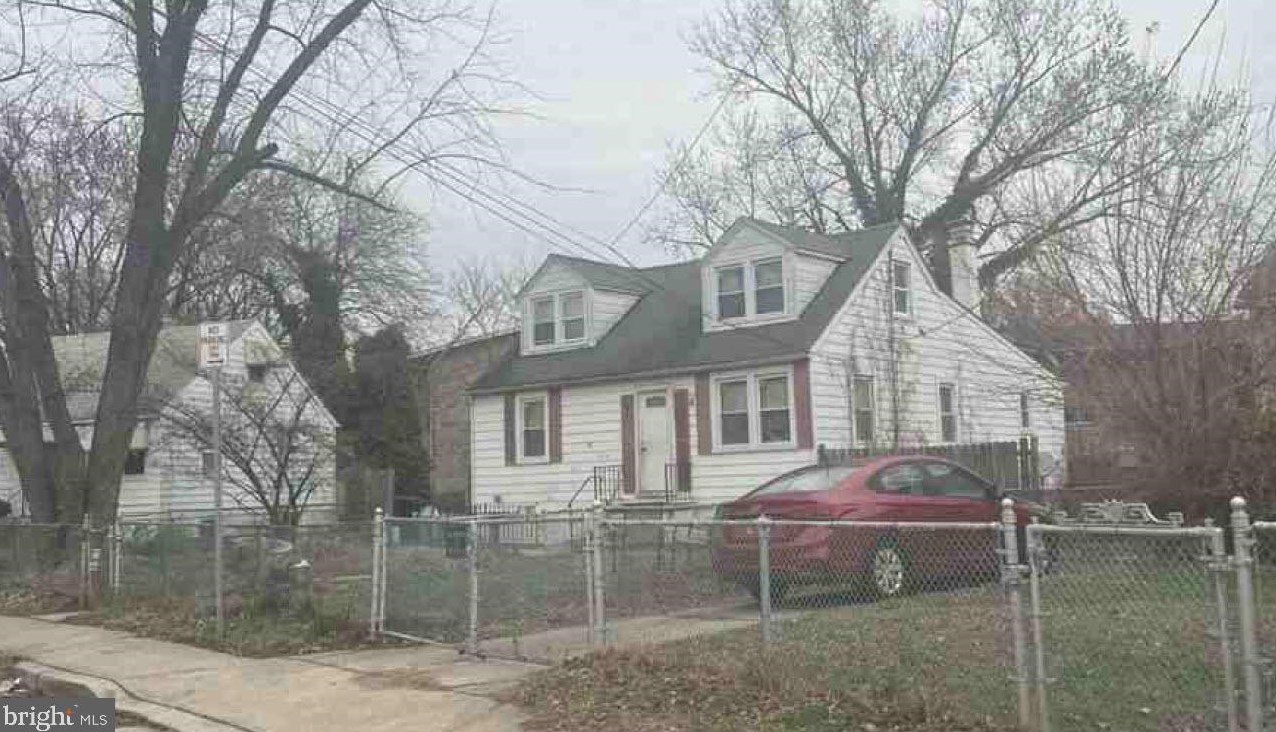 7430 School Ln, Baltimore, MD 21222-1835
