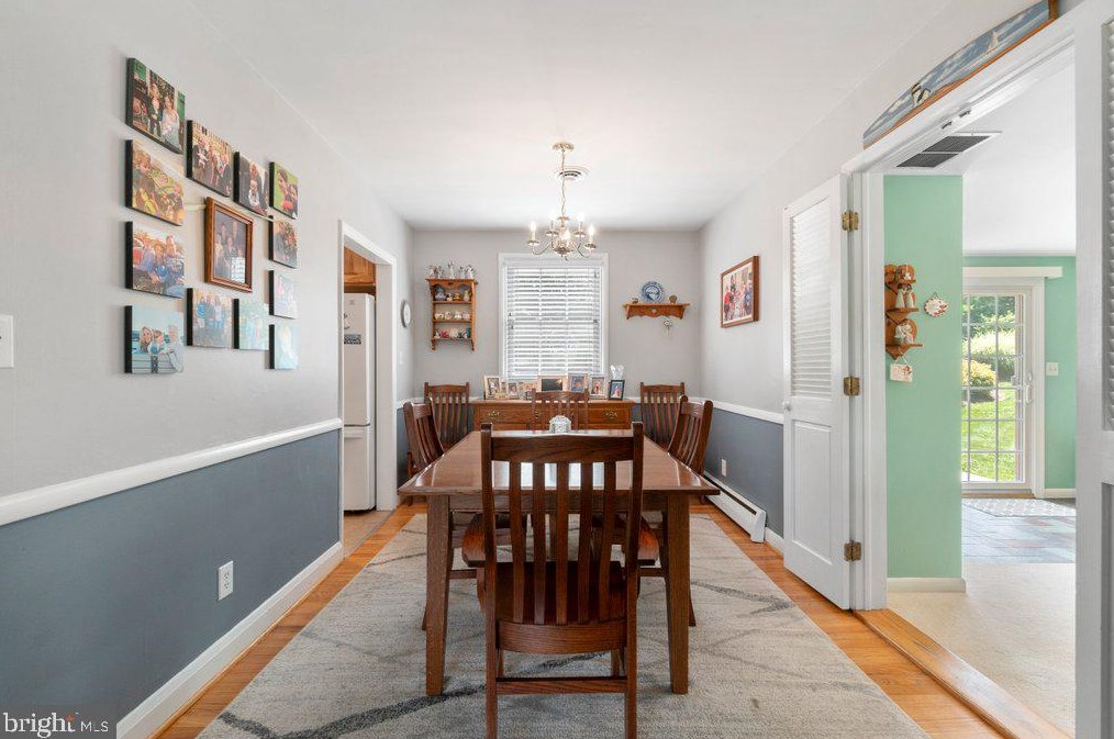 301 Roanoke Dr, Baltimore MD 21228-4243 exterior