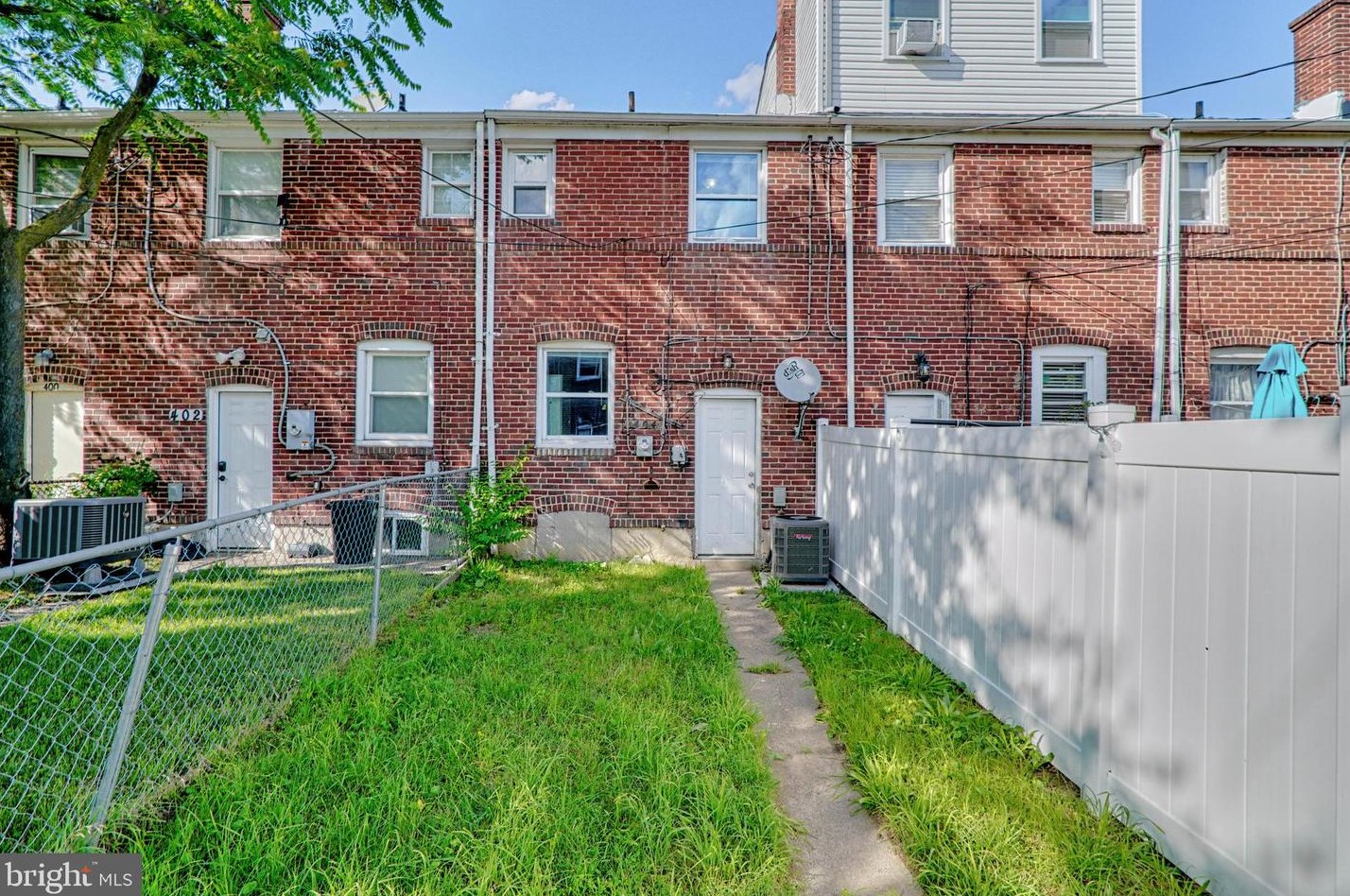 404 Avondale Rd, Baltimore MD  21222-6216 exterior