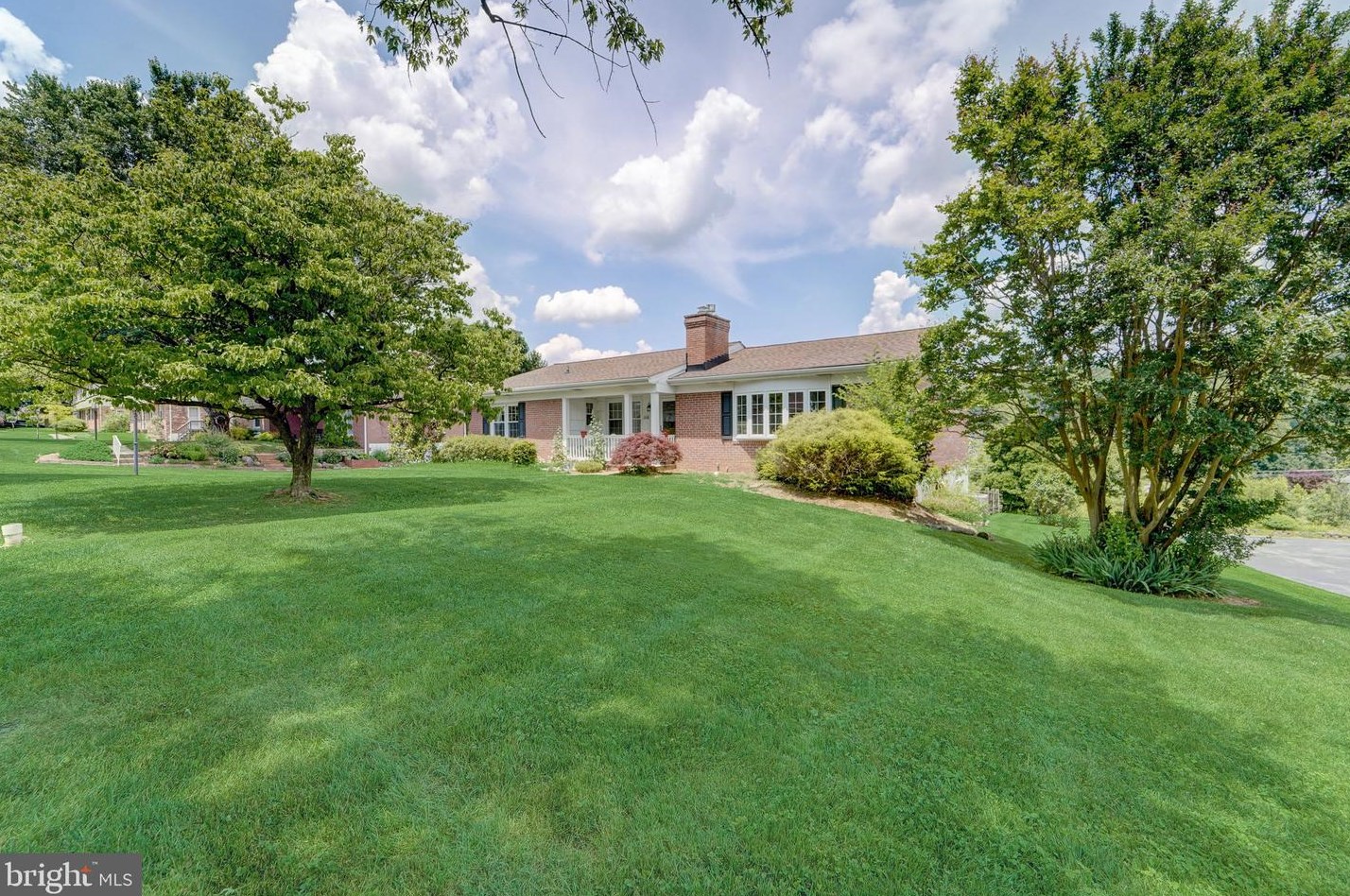 1116 Ryegate Rd, Baltimore, MD 21286-1745