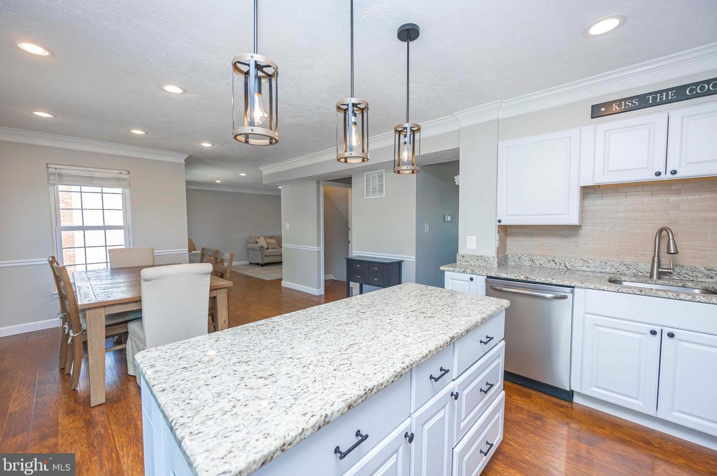 3744 Proctor Ln, Baltimore MD  21236-4747 exterior