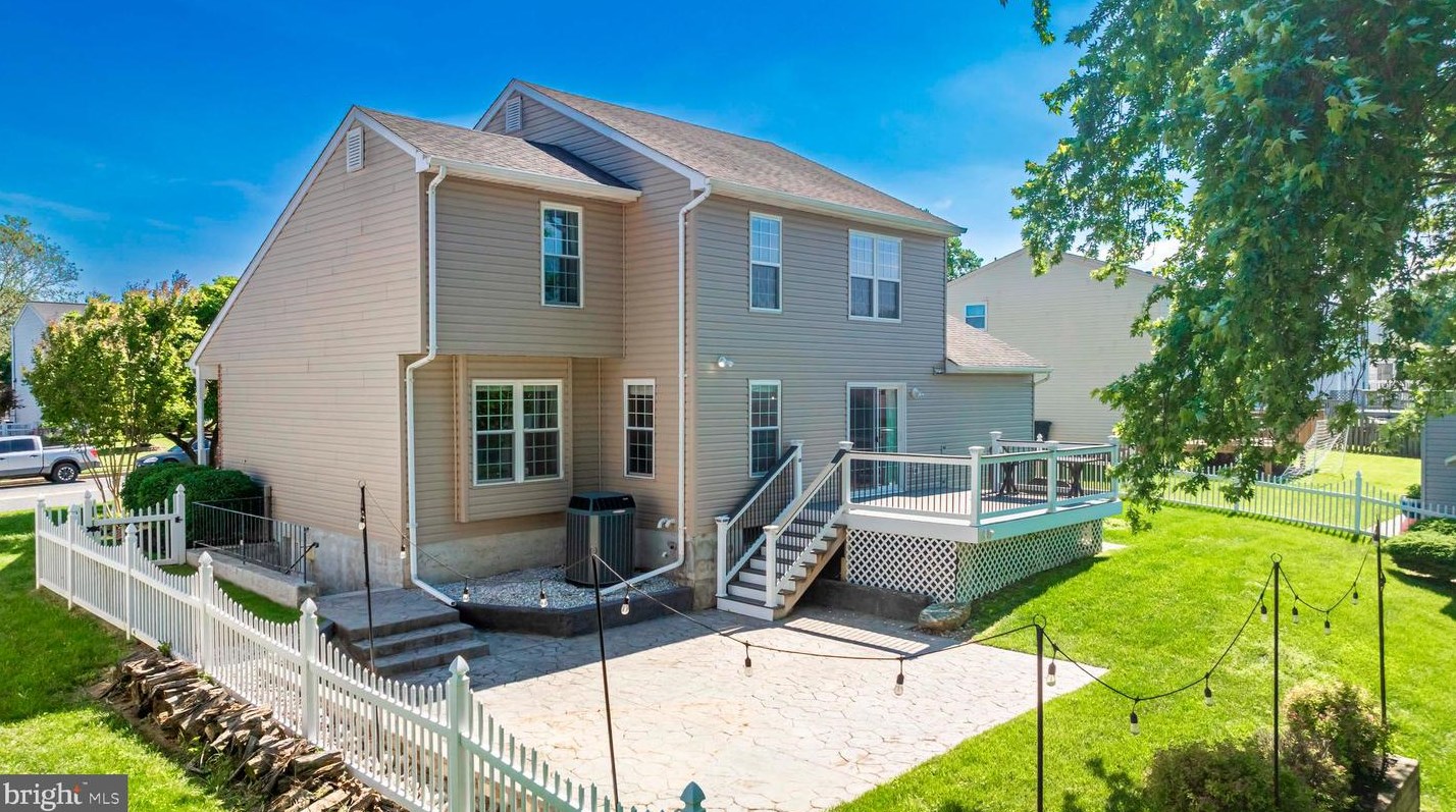 3744 Proctor Ln, Baltimore MD  21236-4747 exterior