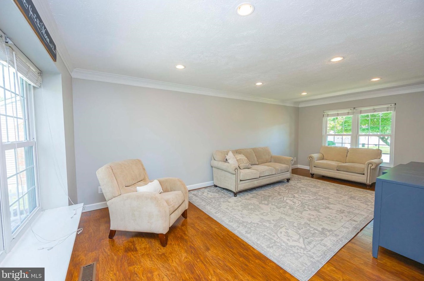 3744 Proctor Ln, Baltimore MD  21236-4747 exterior