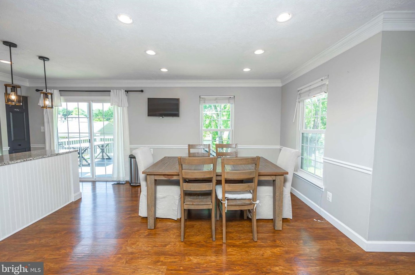 3744 Proctor Ln, Baltimore MD  21236-4747 exterior