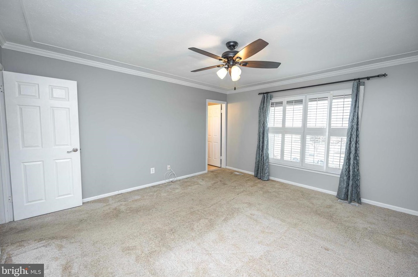 3744 Proctor Ln, Baltimore MD  21236-4747 exterior