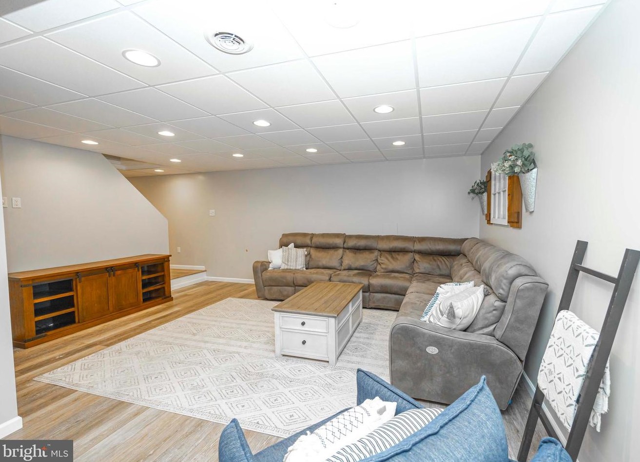 3744 Proctor Ln, Baltimore MD  21236-4747 exterior