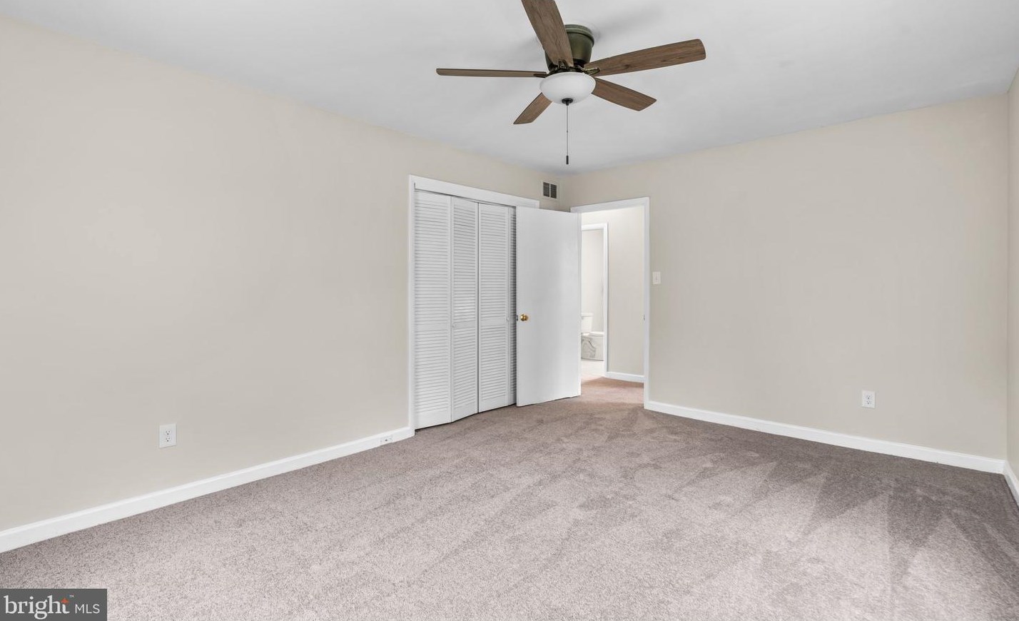 5901 Westwood Ave, Baltimore MD 21217-1144 exterior