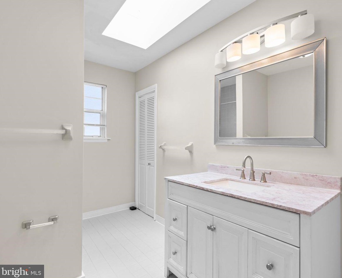 5901 Westwood Ave, Baltimore MD 21217-1144 exterior