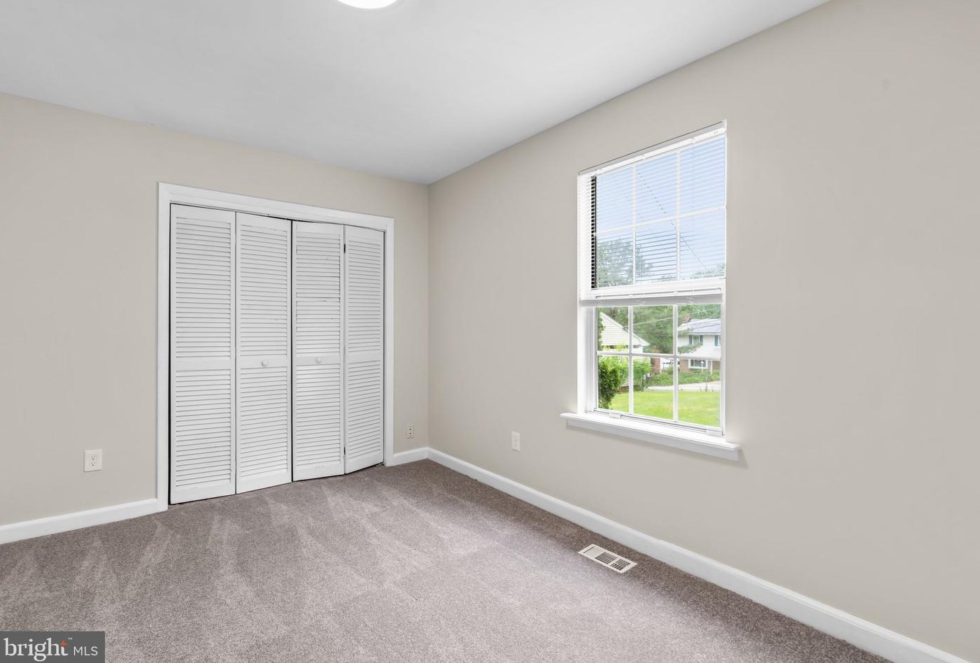 5901 Westwood Ave, Baltimore MD 21217-1144 exterior