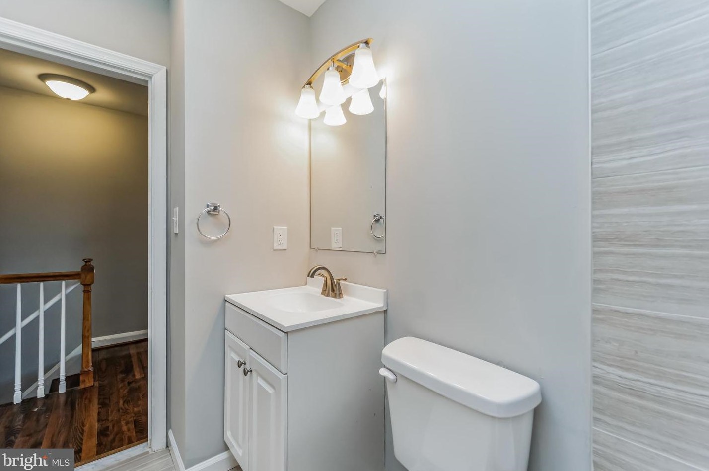 3422 Dunran Rd, Baltimore MD 21222-5946 exterior