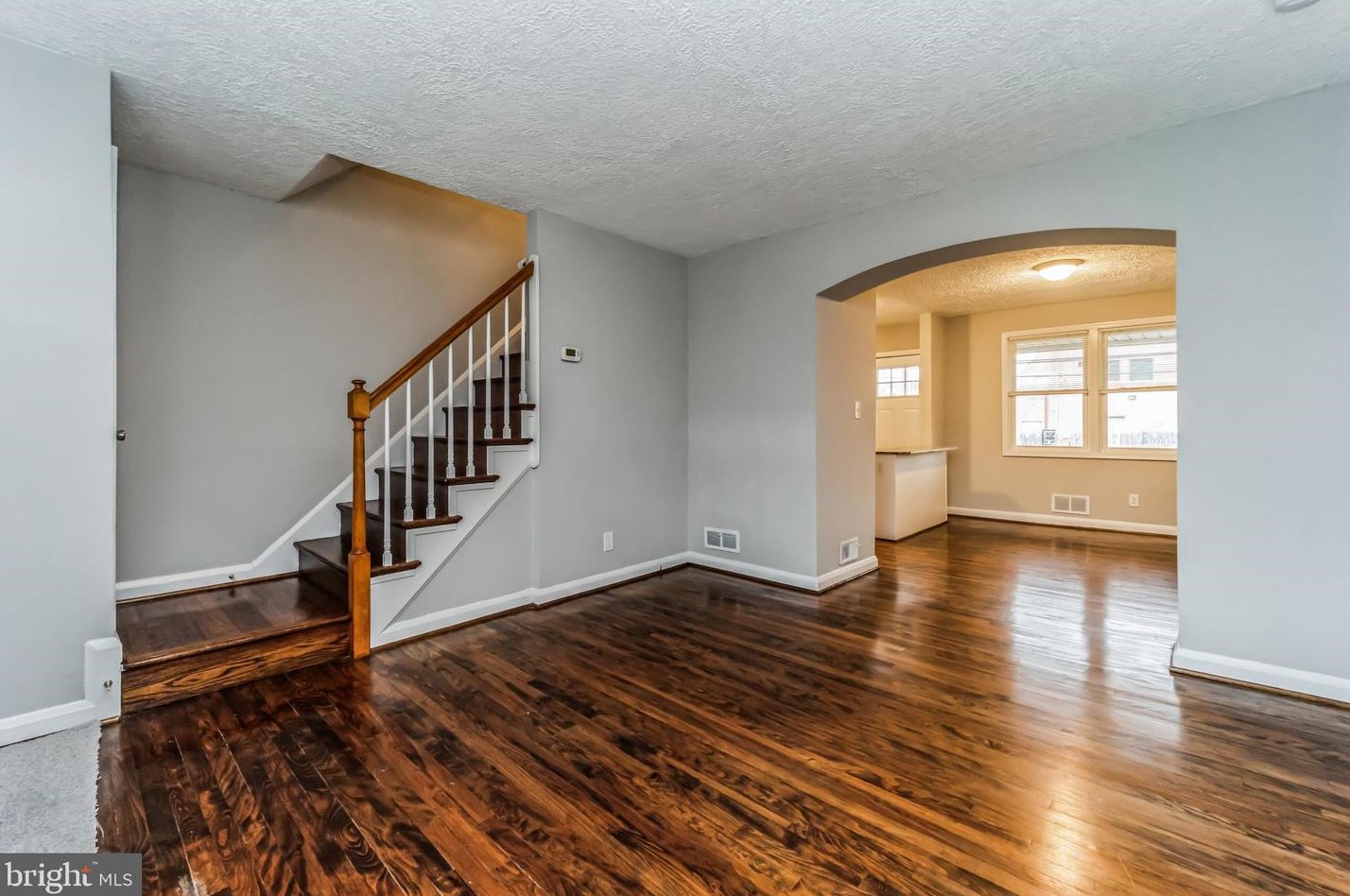 3422 Dunran Rd, Baltimore MD 21222-5946 exterior