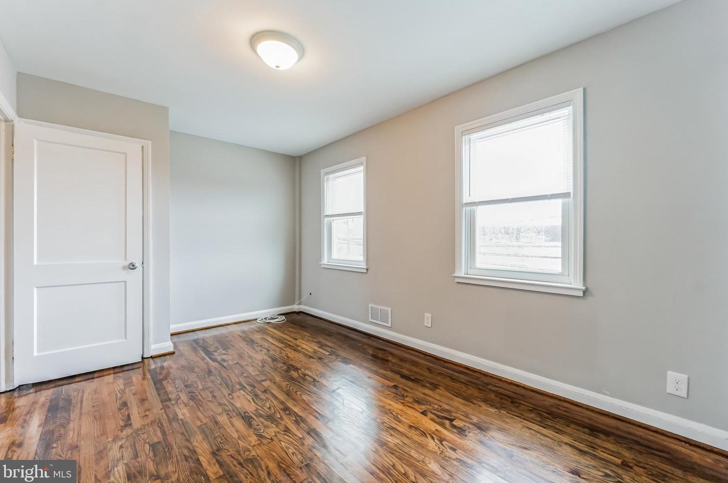 3422 Dunran Rd, Baltimore MD 21222-5946 exterior