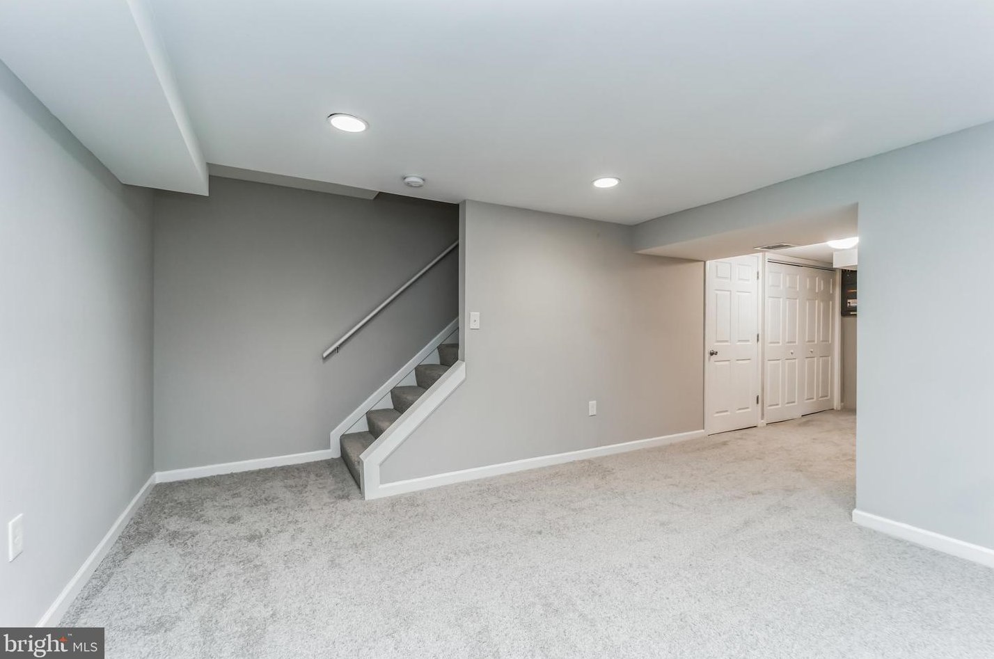 3422 Dunran Rd, Baltimore MD 21222-5946 exterior