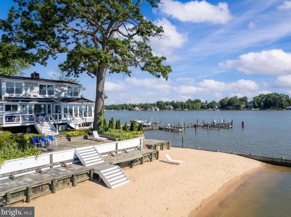 2227 Wicomico Rd, Baltimore MD  21221-1545 exterior