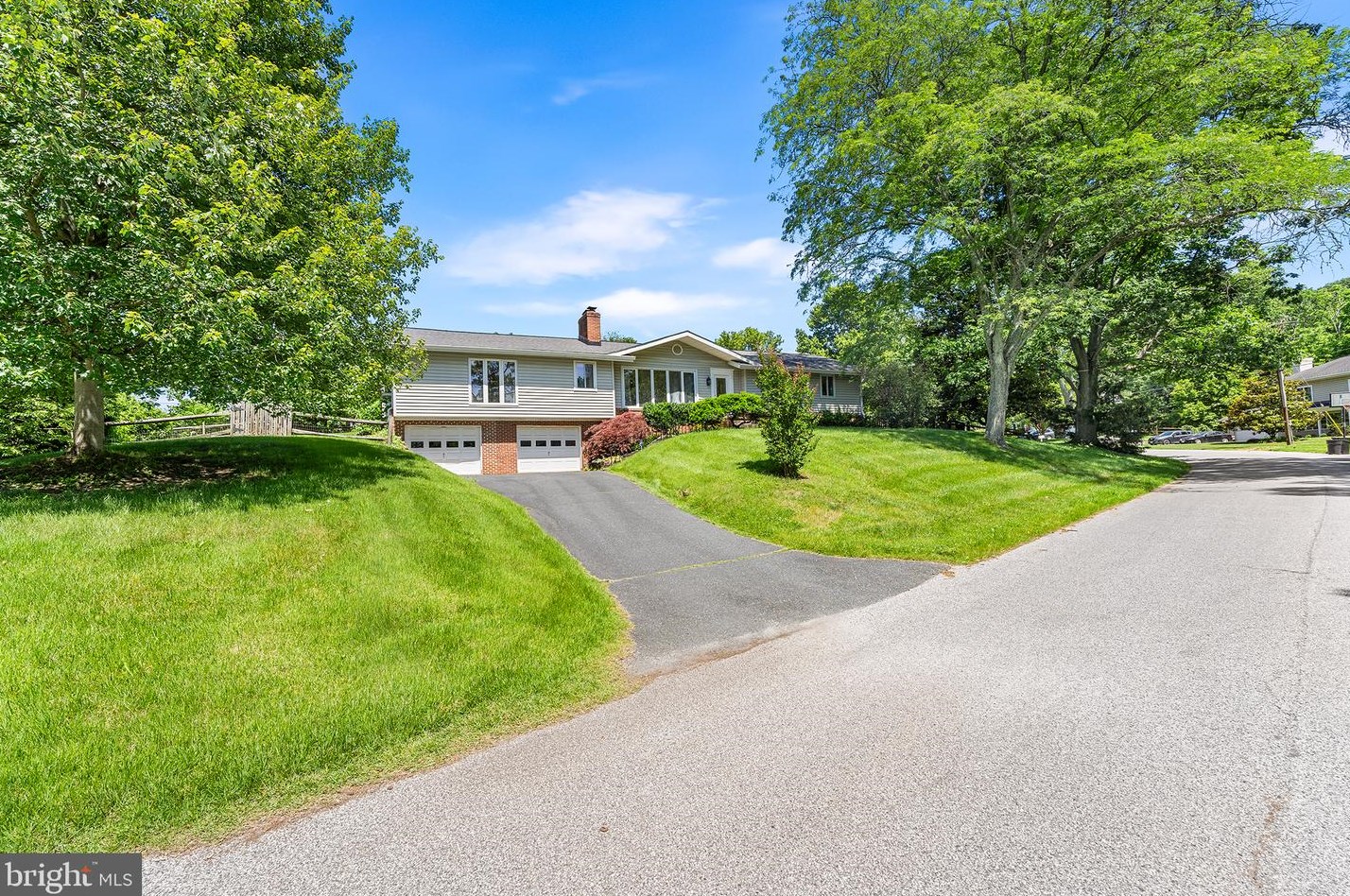1209 Ridervale Rd, Baltimore, MD 21204-1905