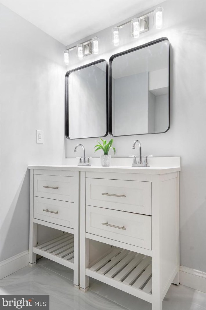 904 Stevenson Ln, Baltimore MD  21286-7916 exterior