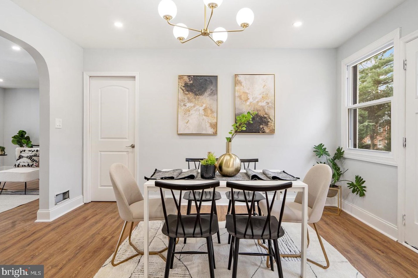 904 Stevenson Ln, Baltimore MD  21286-7916 exterior