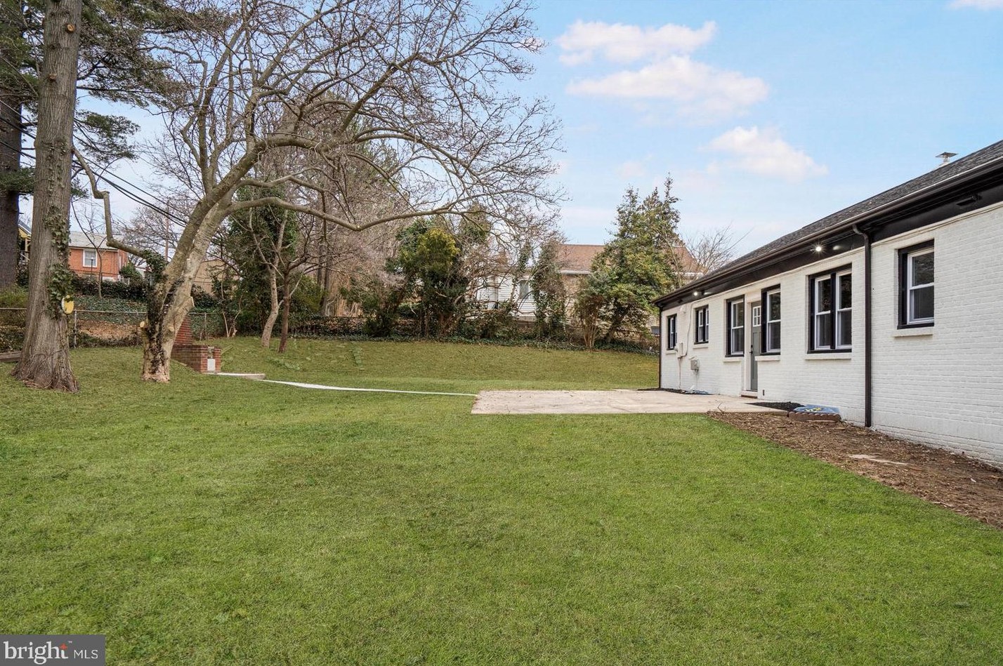 904 Stevenson Ln, Baltimore MD  21286-7916 exterior