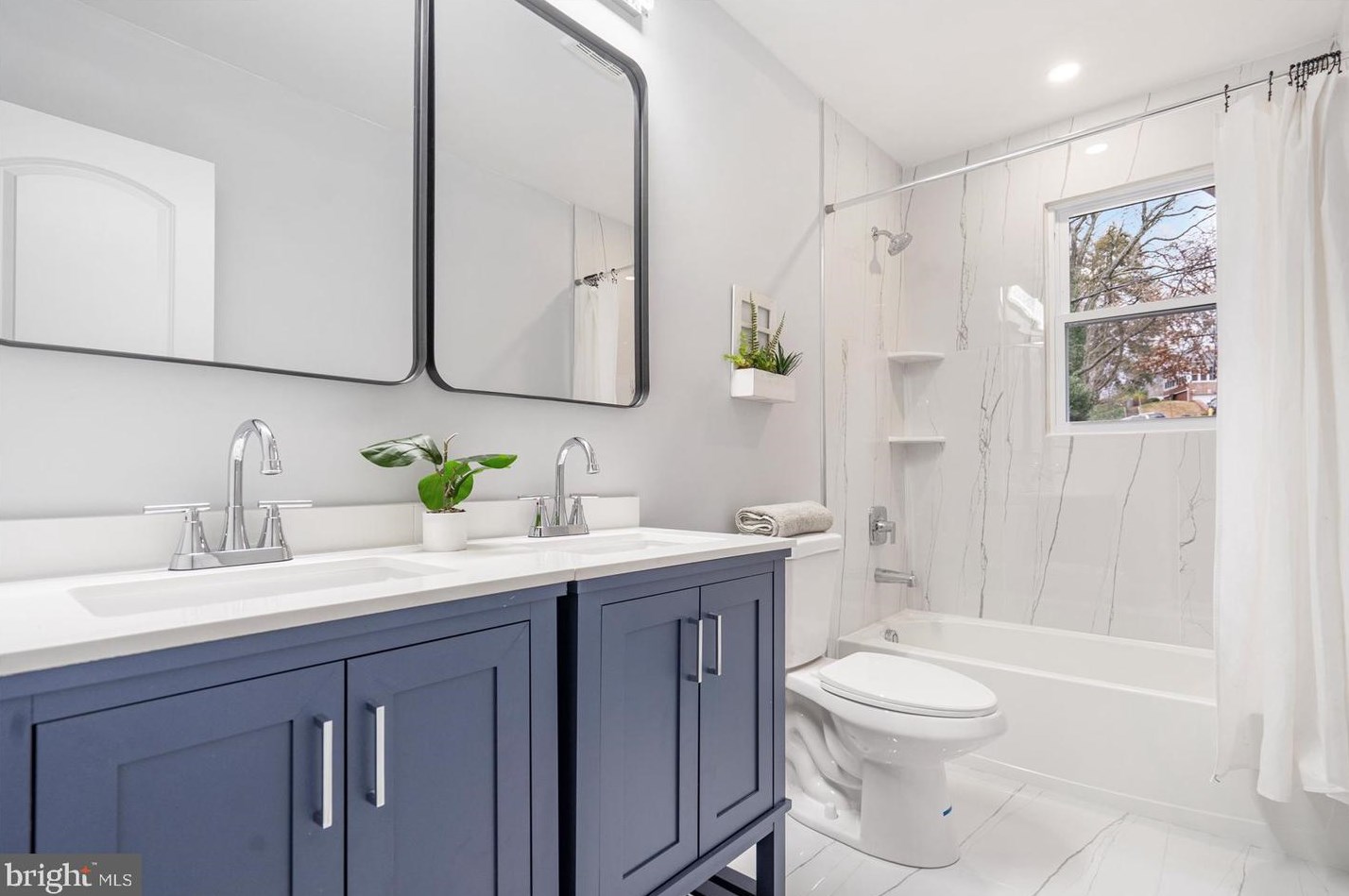 904 Stevenson Ln, Baltimore MD  21286-7916 exterior