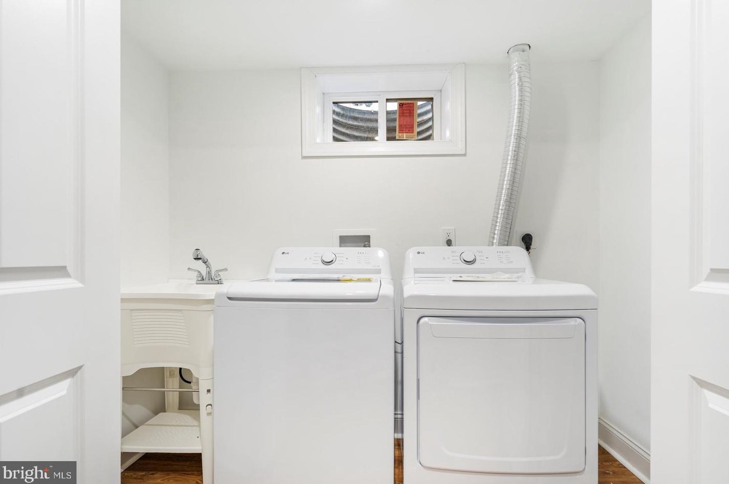 904 Stevenson Ln, Baltimore MD  21286-7916 exterior